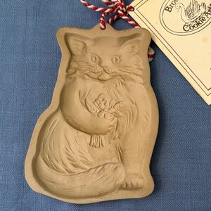 NWT Vintage 1983 Brown Bag Cookie Art Stoneware Kitty Mold + Recipe/Instruc Book